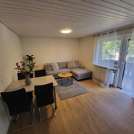 Schoene 2 Zimmerwohnung In Apartman *